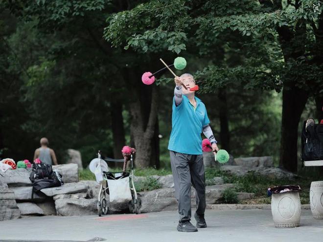 人或许比00后还会玩开元棋牌现在的退休老(图7)