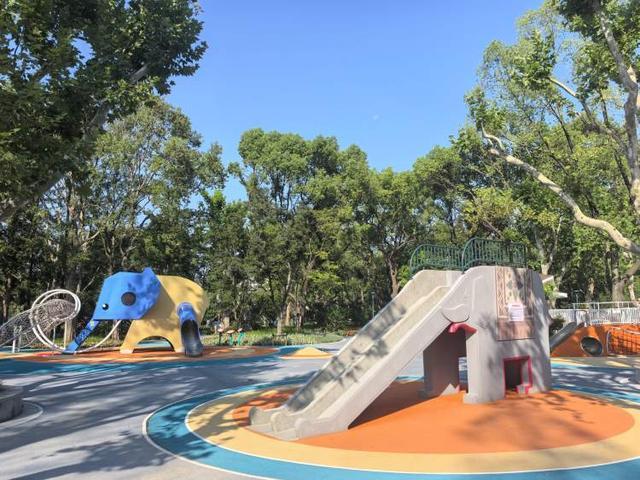 于上世纪60年代的大象滑梯全新亮相还带来一个儿童乐园开元棋牌网站这个滑梯你小时候玩过吗？杨浦公园改造始(图7)